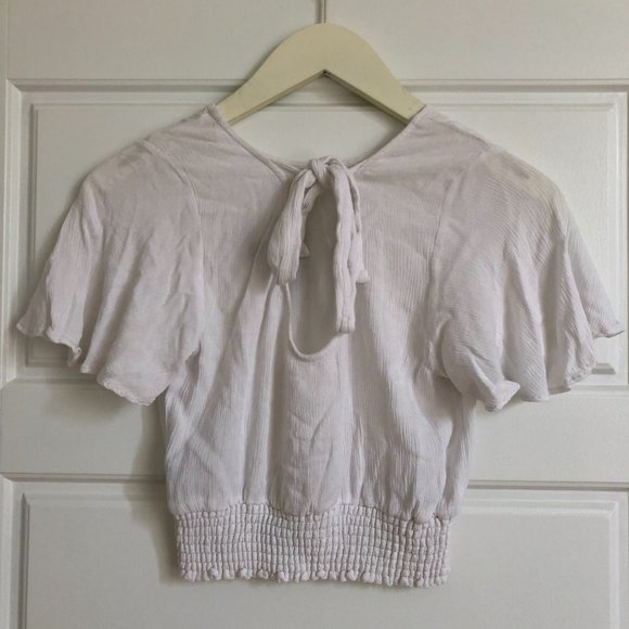 Shirred Keyhole Top - Picture 2 of 3